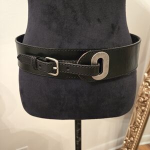 Linea Pelle Black Patent Leather Waist Belt with Silver Buckle